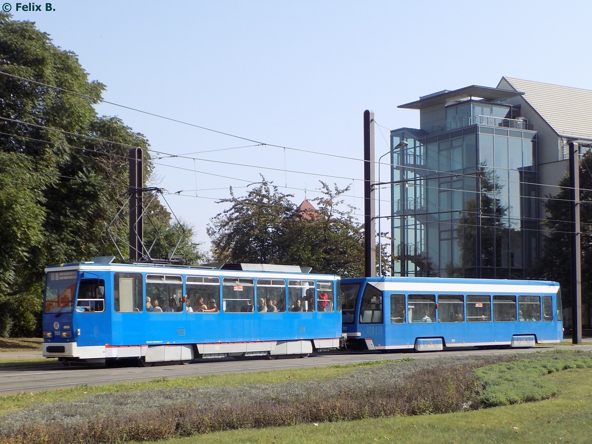 Mit diesem Bild endet die Ära der Tatra in Rostock in meiner Bildersammlung.

Tatra Straßenbahn NR. 703 der RSAG in Rostock am 18.09.2013