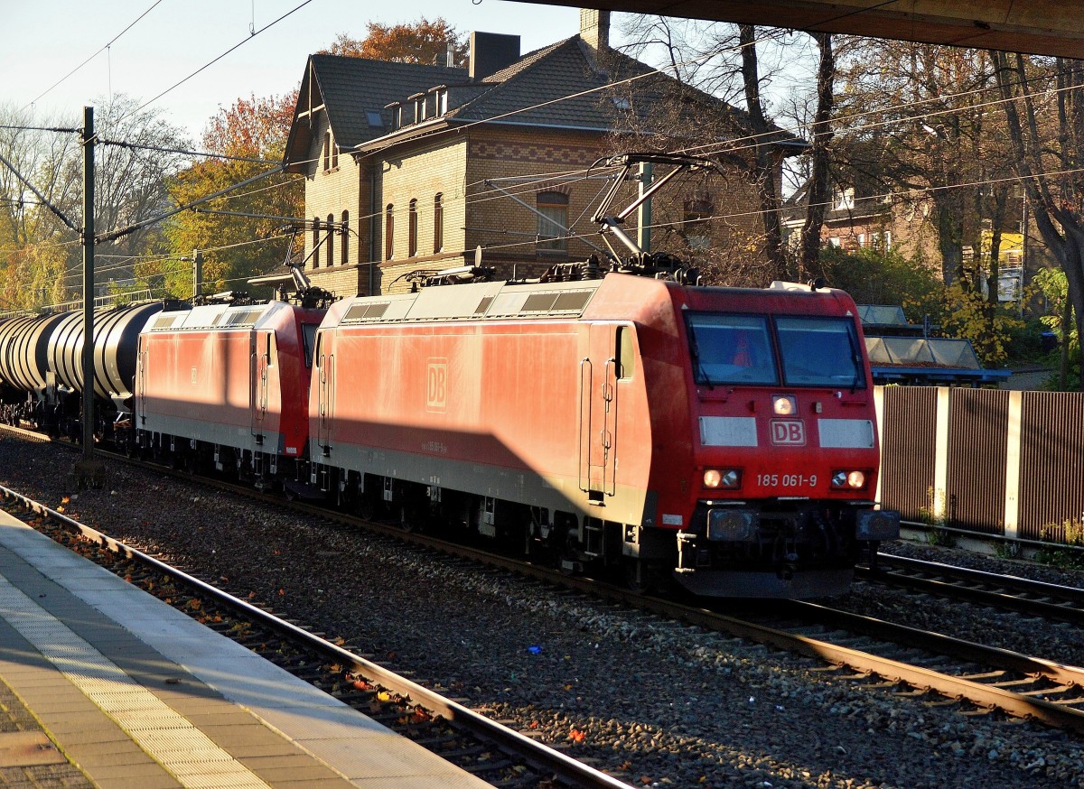 Mit einem Tankwagenzug durch Königsdorf ist hier die 185 061-9 unterwegs in Richtung Köln Weiden am Sonntag den 1.11.2015