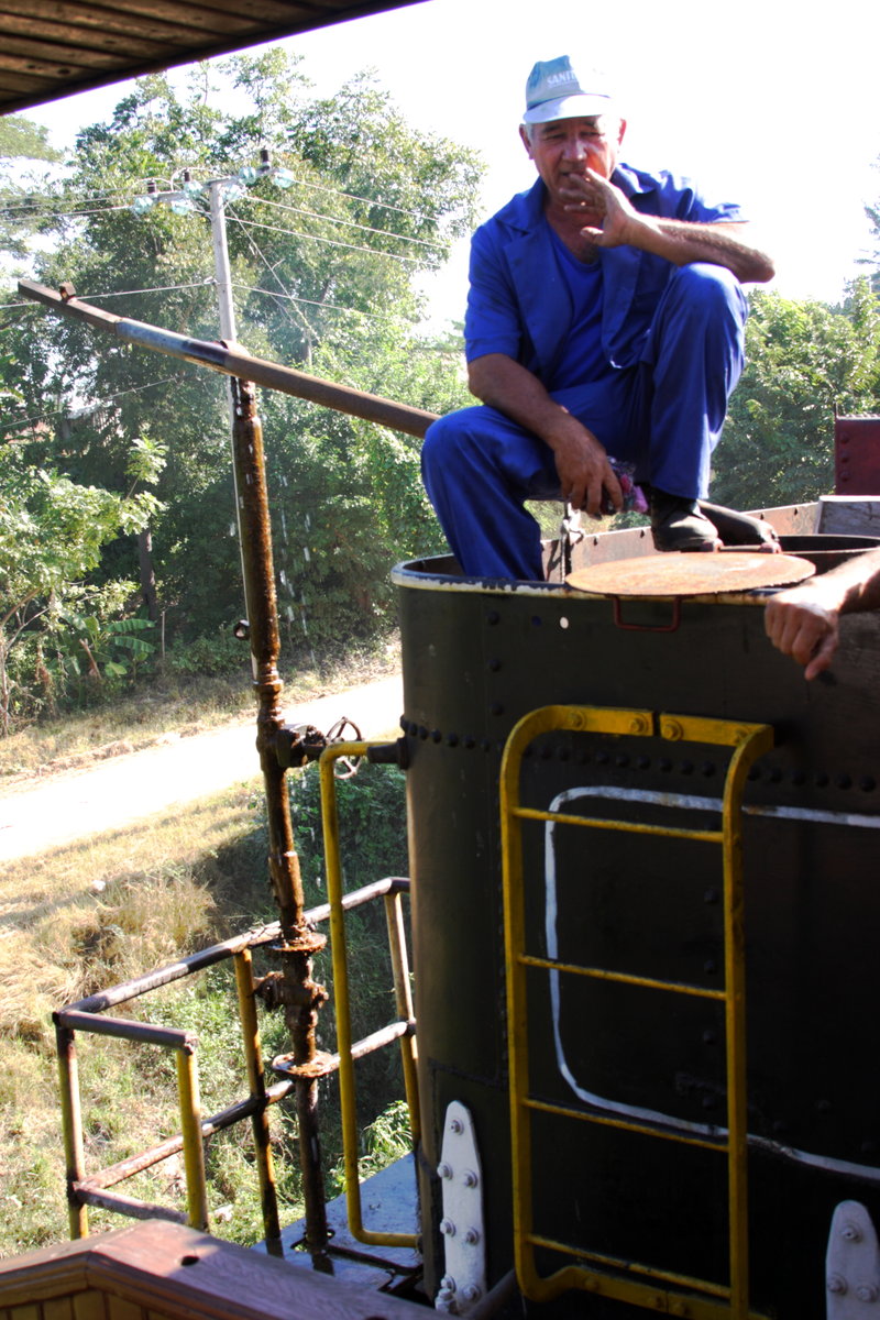 Mit Wasser erfüllen zwischen Trinidad und Iznaga 05.12.2009