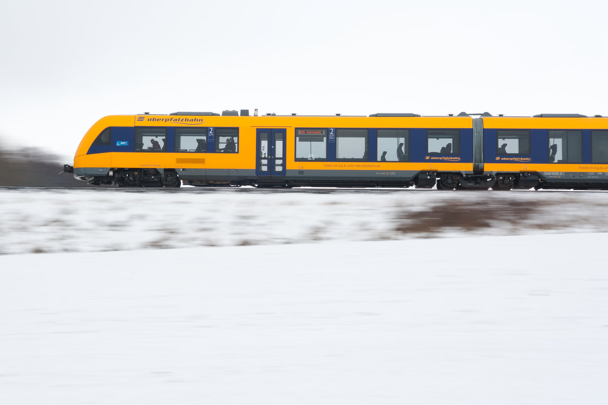 Mitzieher bei OPB 79720 von Regensburg nach Marktredwitz bei Oberteich, 12.01.2019