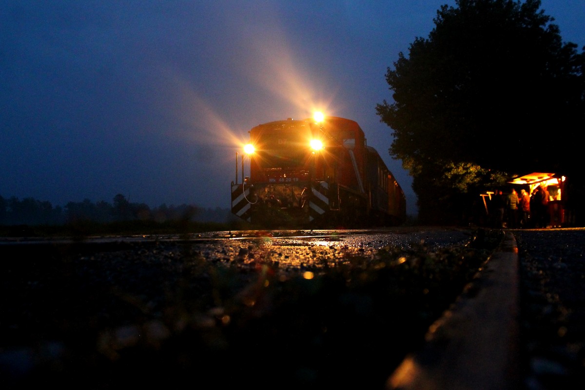 Mk48.2019 kurz vor der abfahrt in Kraubath richtung Stainz am Abend des 10.Oktober 2013
