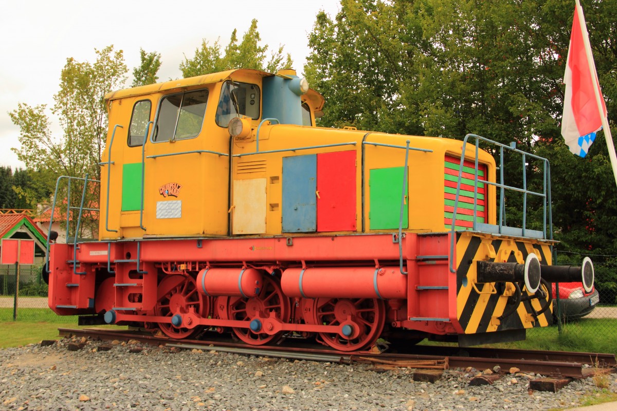 ML 500 C 18361 steht im Churpfalzpark Loifling  am 10.08.2012.