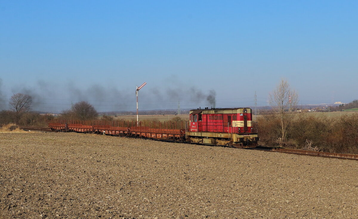 Mn 86531 von Brezno nach Louny_Most mit 742 018 und alten Res mit altem Signal. Aufgenommen am 28.03.2022 