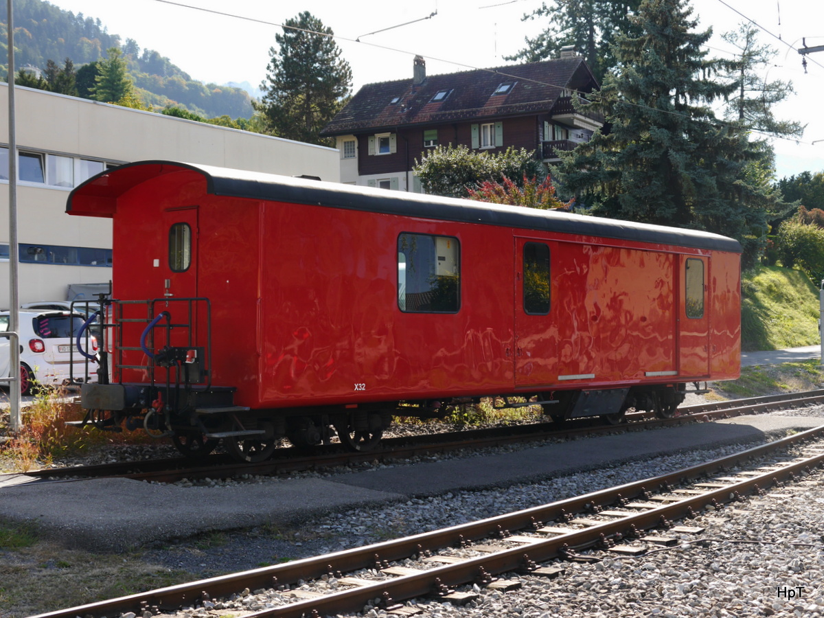 MOB - Dienstwagen X 32 abgestellt in Fontanivent am 25.09.2017