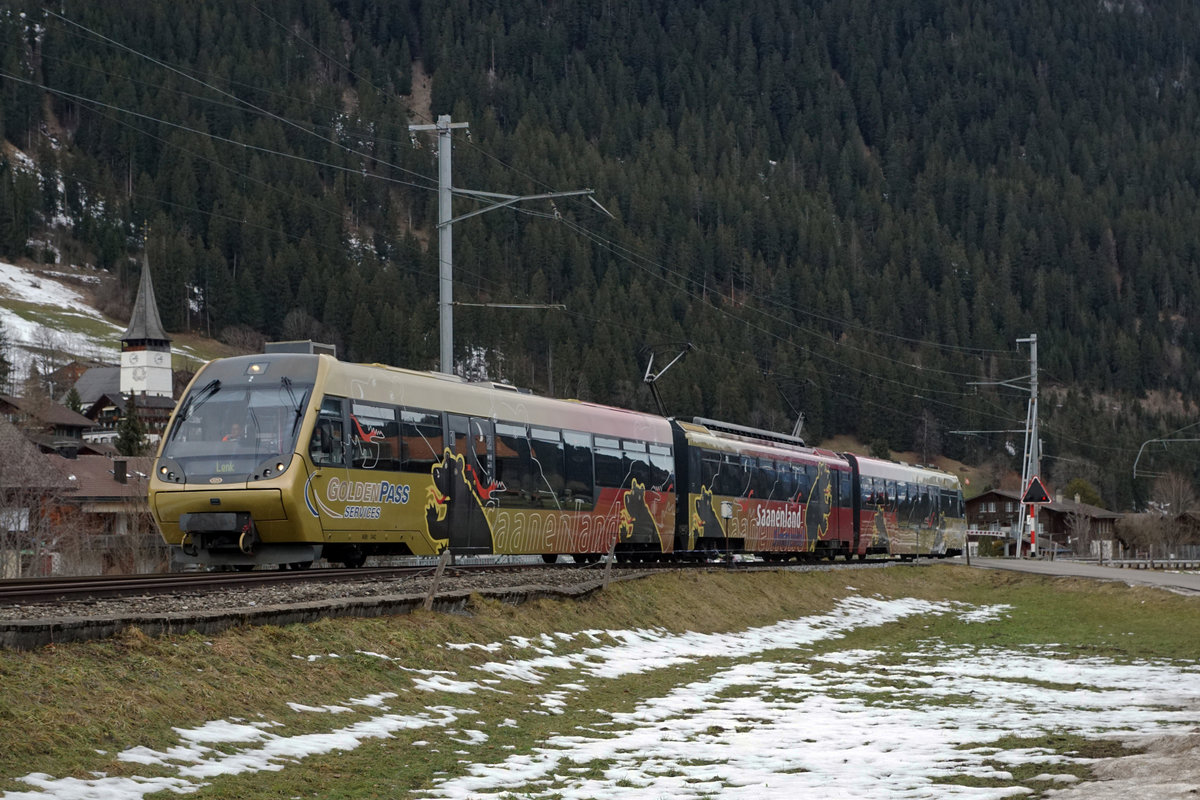 MOB:  Montreux-Berner Oberland-Bahn.
Impressionen vom 8. Januar 2018 mit den Triebzügen der Serie 5000.
Foto: Walter Ruetsch
