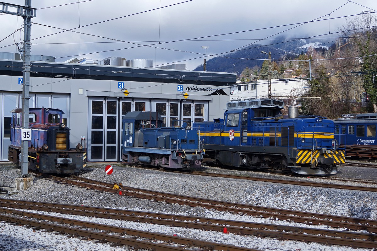 MOB: Nicht gestellte Diesellokaufstellung vor der Werkstätte Chernex am 11. Februar 2014 mit V 121, Tem 2/2 und Gm 4/4.
Foto: Walter Ruetsch