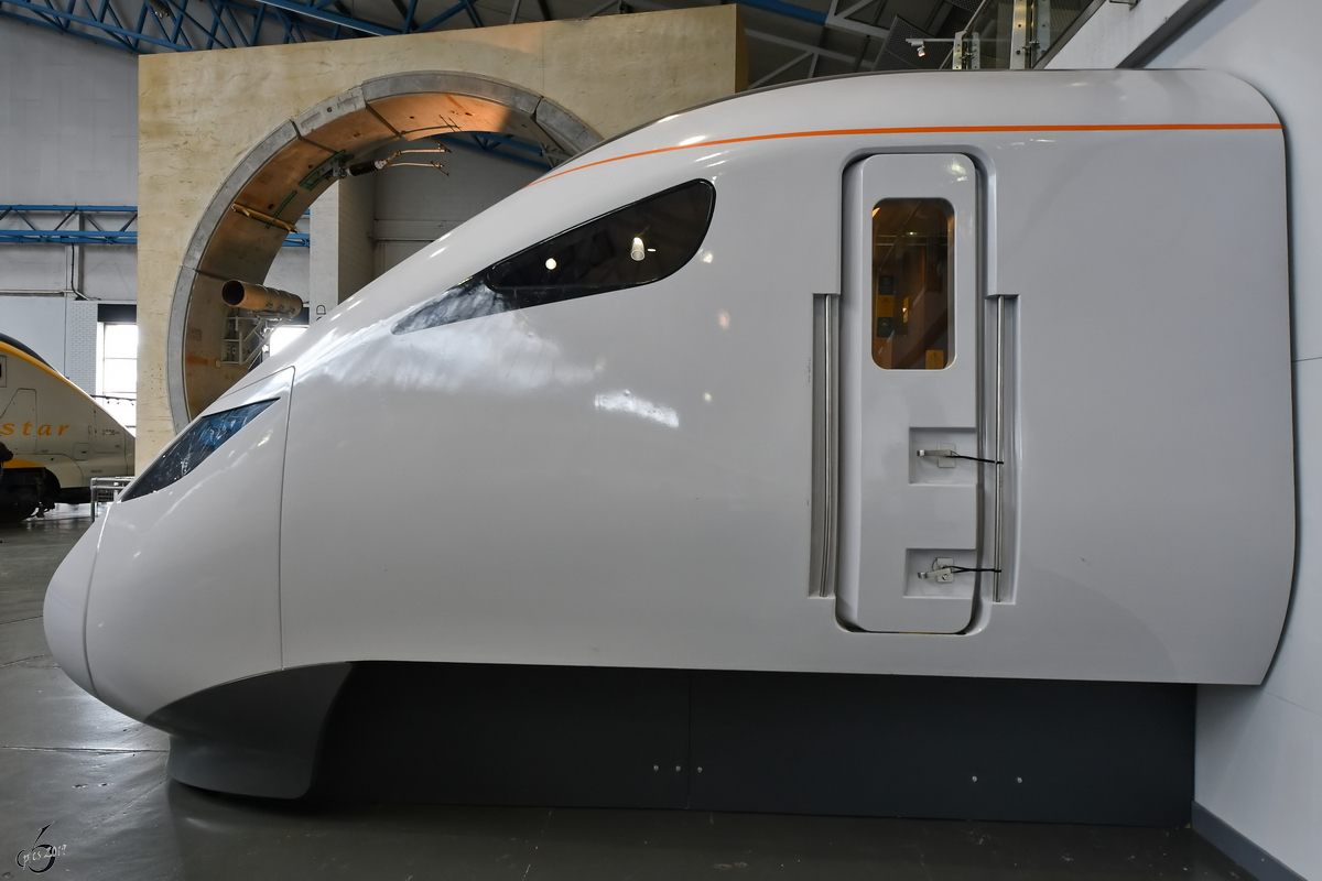 Mock Up der Fahrerkabine des Class 800-Triebzuges von Hitachi. (National Railway Museum York, Mai 2019)