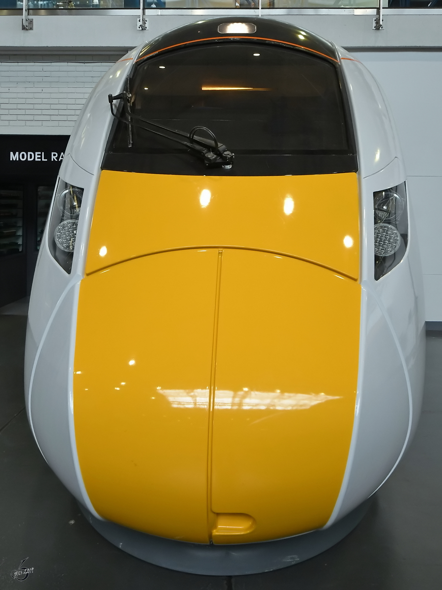 Mock Up der Fahrerkabine des Class 800-Triebzuges von Hitachi. (National Railway Museum York, Mai 2019)