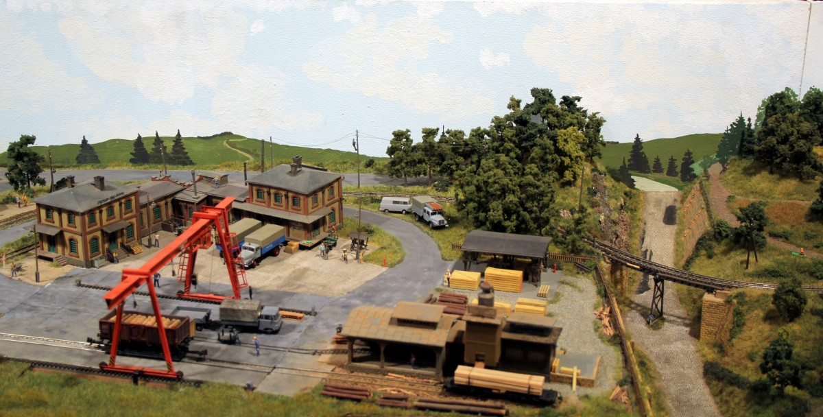 Modellbahn Szene auf einer Modellbahnanlage in Gera. Foto 09.11.2013