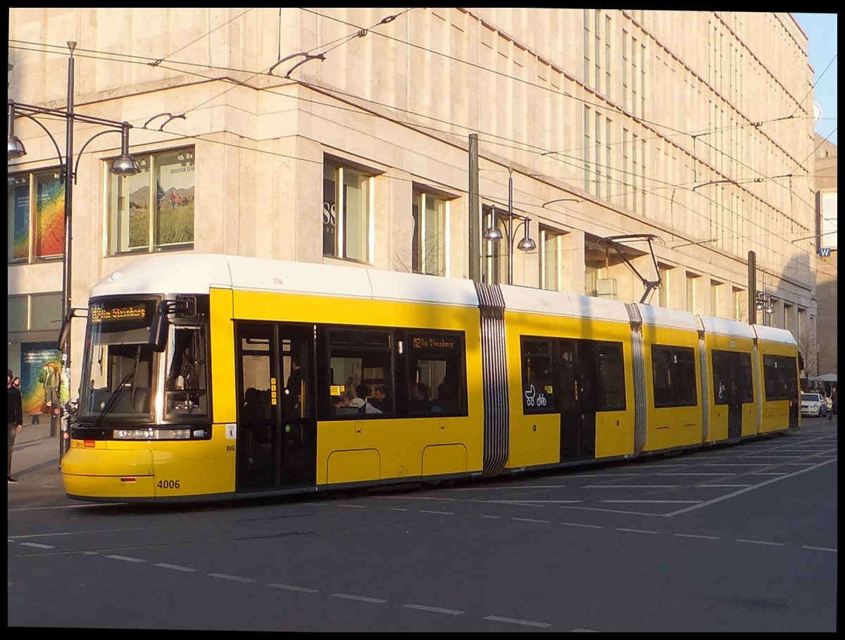 Moderne Flexity-Straenbahn in Berlin am Alexanderplatz am 24.04.2013