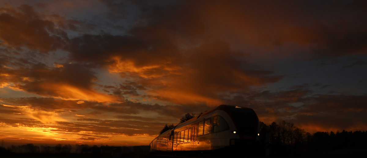 Morgenrot die 2te . 

13.11.2018 im Sulmtal