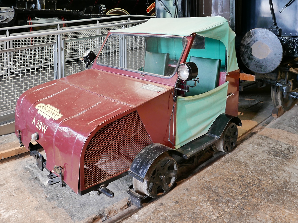 Motordraisine A 38W 

STEAM - Museum of the Great Western Railway, Swindon, 13.9.2016
