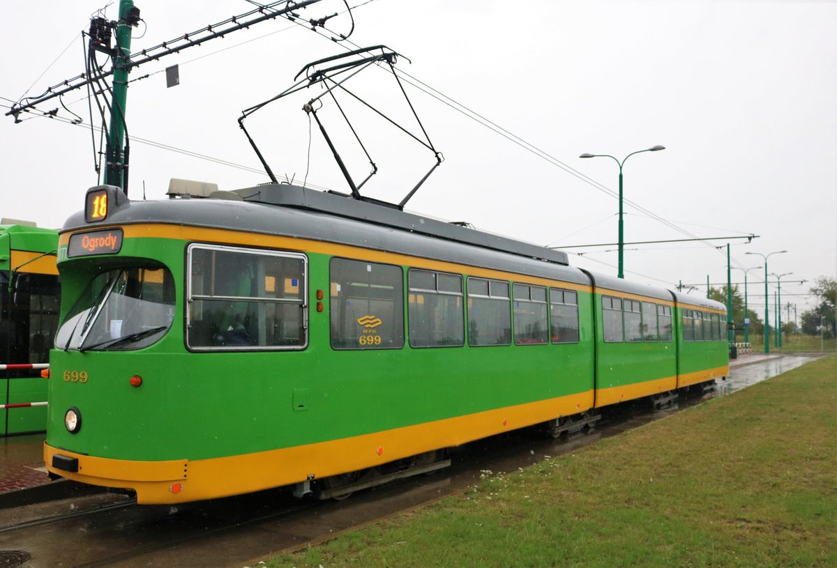MPK Poznan Düwag GT8 Wagen 669 (ex Düsseldorf) am 17.07.18 in Posen Franowo (Polen)