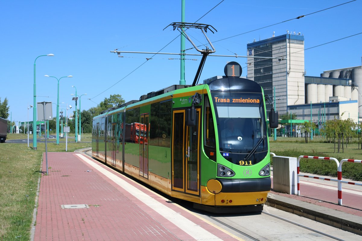 MPK Poznan Moderus Betawagen 911 auf der Linie 9 am 14.07.18 in Posen (Polen)