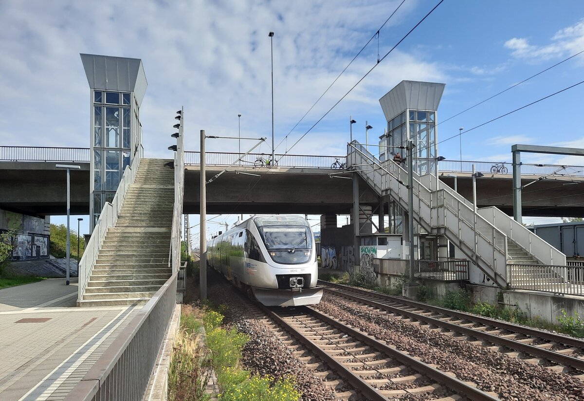 MRB 0010 (95 80 0643 117-4 D-TDRO) + 0013 (95 80 0643 621-5 D-TDRO) als RB 27729 von Döbeln Hbf nach Leipzig Hbf, am 24.09.2022 in Leipzig-Engelsdorf.