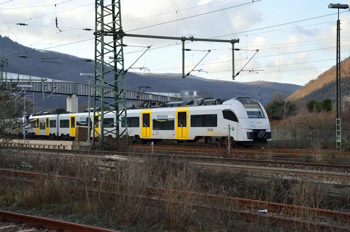 MRB 460 012 und 006 in Bingerbrück abgestellt wegen Sonntagsruhe. 2.2.2014
