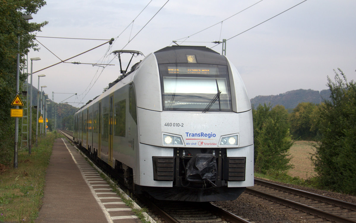 MRB26 von Köln-Messe-Deutz nach Mainz-Hbf und kommt aus Richtung Köln,Bonn und hält in Namedy und fährt dann weiter in Richtung Koblenz.
Aufgenommen vom Bahnsteig 2 in Namedy. 
Bei Sommerwetter am Vormittag vom 17.8.2018.