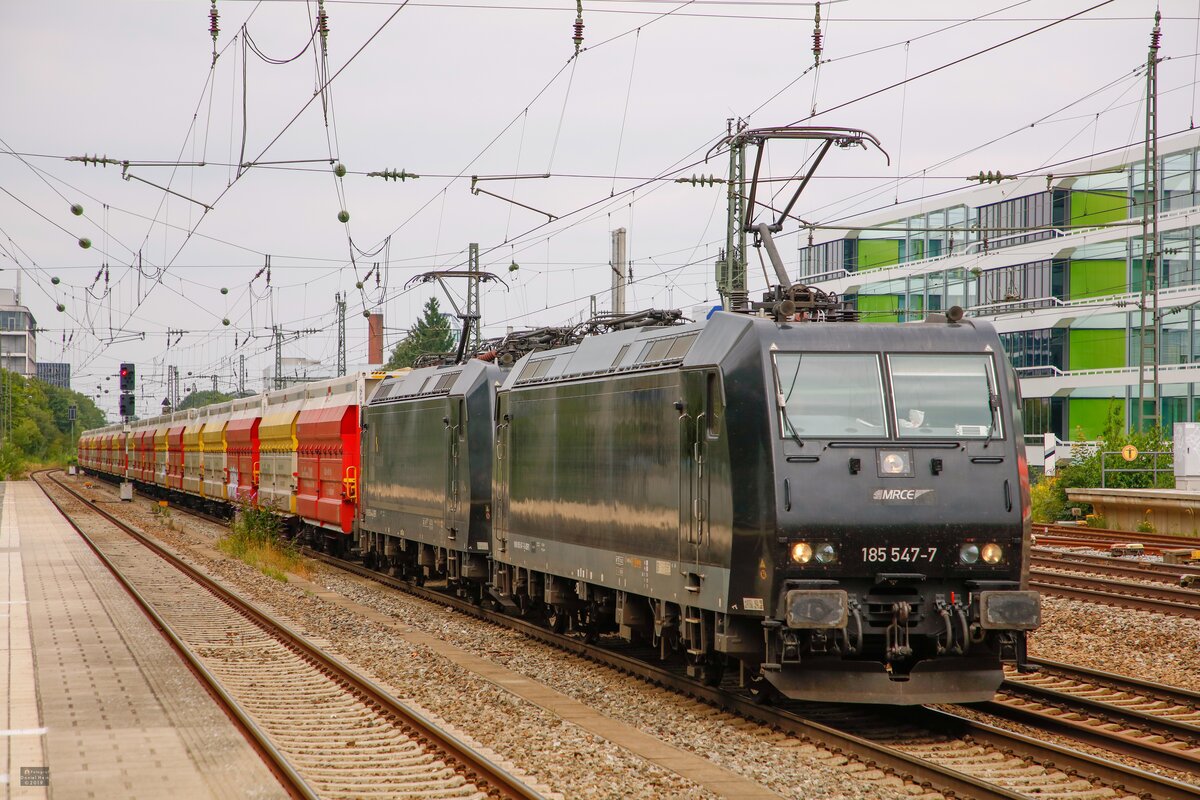 MRCE 185 547-7 mit Innofreight in München Heimeranplatz, August 2019.
