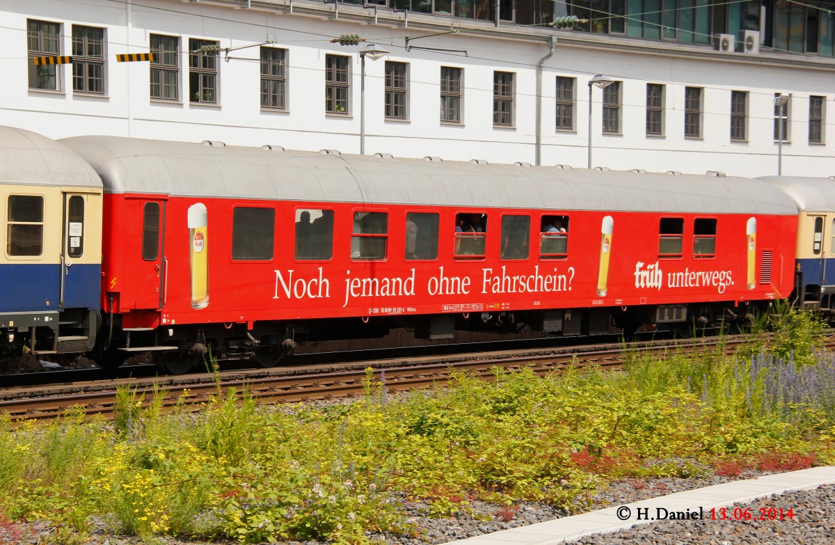 MRCE 189-280 mit dem Centralbahnsonderzug dazwischen war der Barwagen  früh  am 13.06.2014 in Wuppertal Steinbeck.
