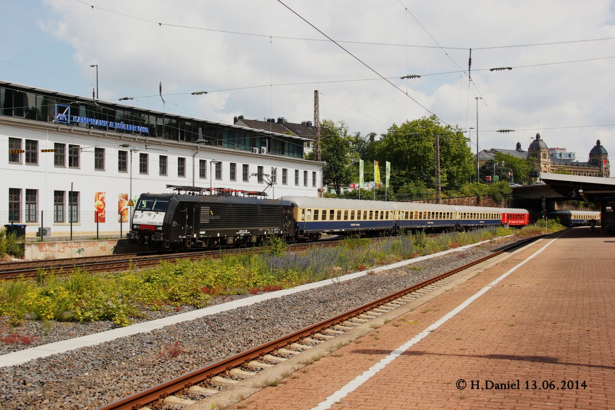 MRCE 189-280 mit einem Centralbahnsonderzug am 13.06.2013 in Wuppertal Steinbeck.