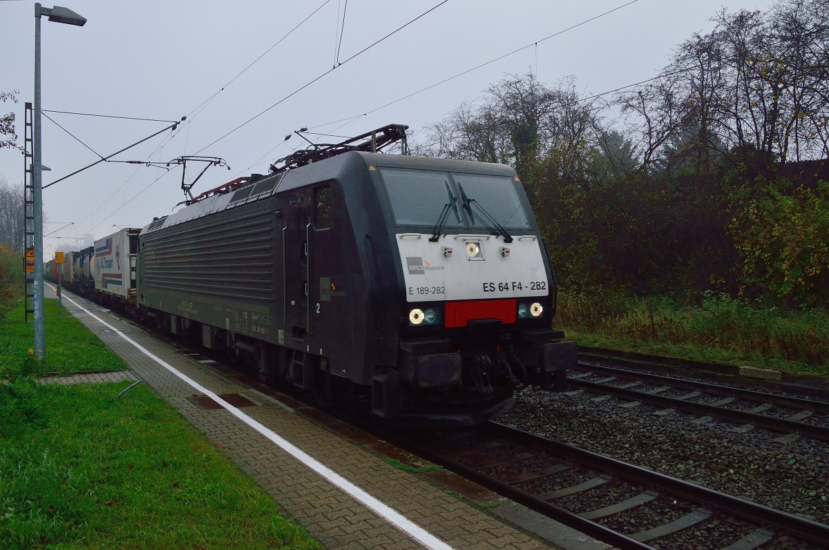 MRCE 189 282 bei der Durchfahrt in Jchen.24.11.2013