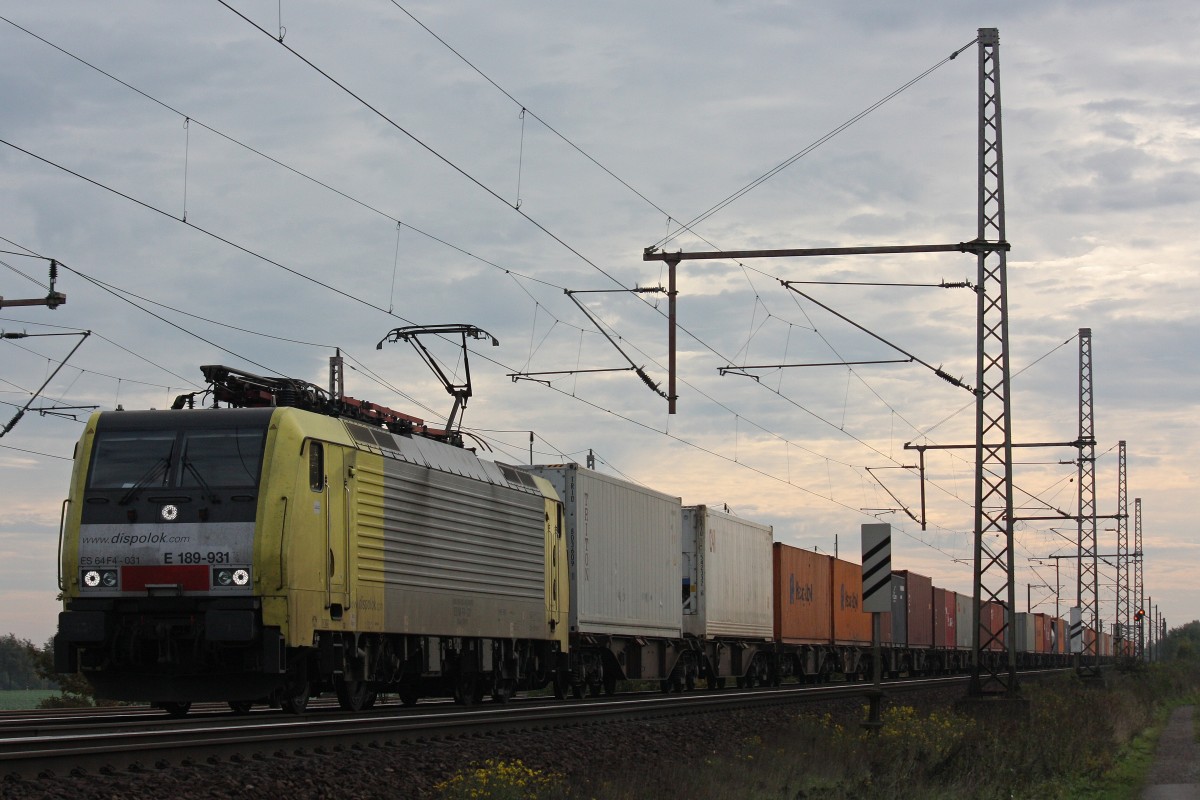 MRCE Dispolok/boxXpress.de ES 64 F4-031 am 19.10.13 mit einem Containerzug in Dedensen-Gümmer.