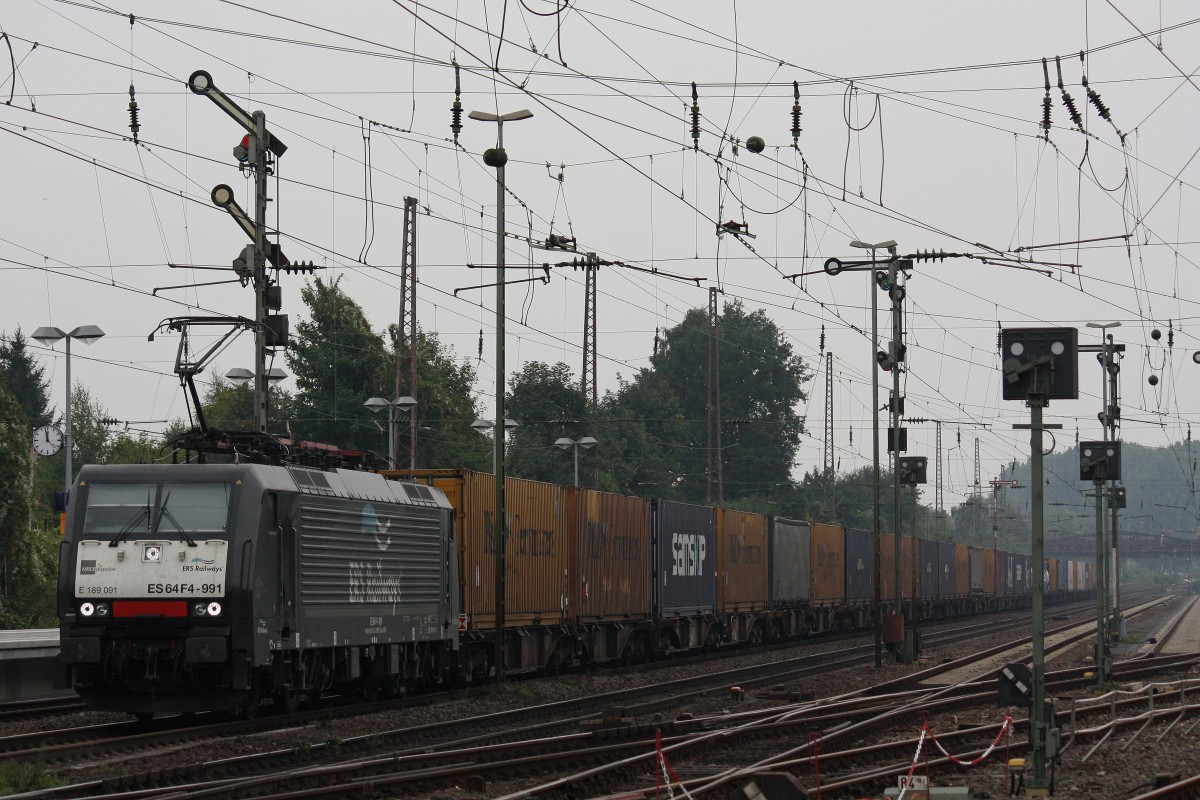 MRCE Dispolok/ERS Railways ES 64 F4-991 am 7.9.13 mit einem umgeleiteten Containerzug in Düsseldorf-Rath.