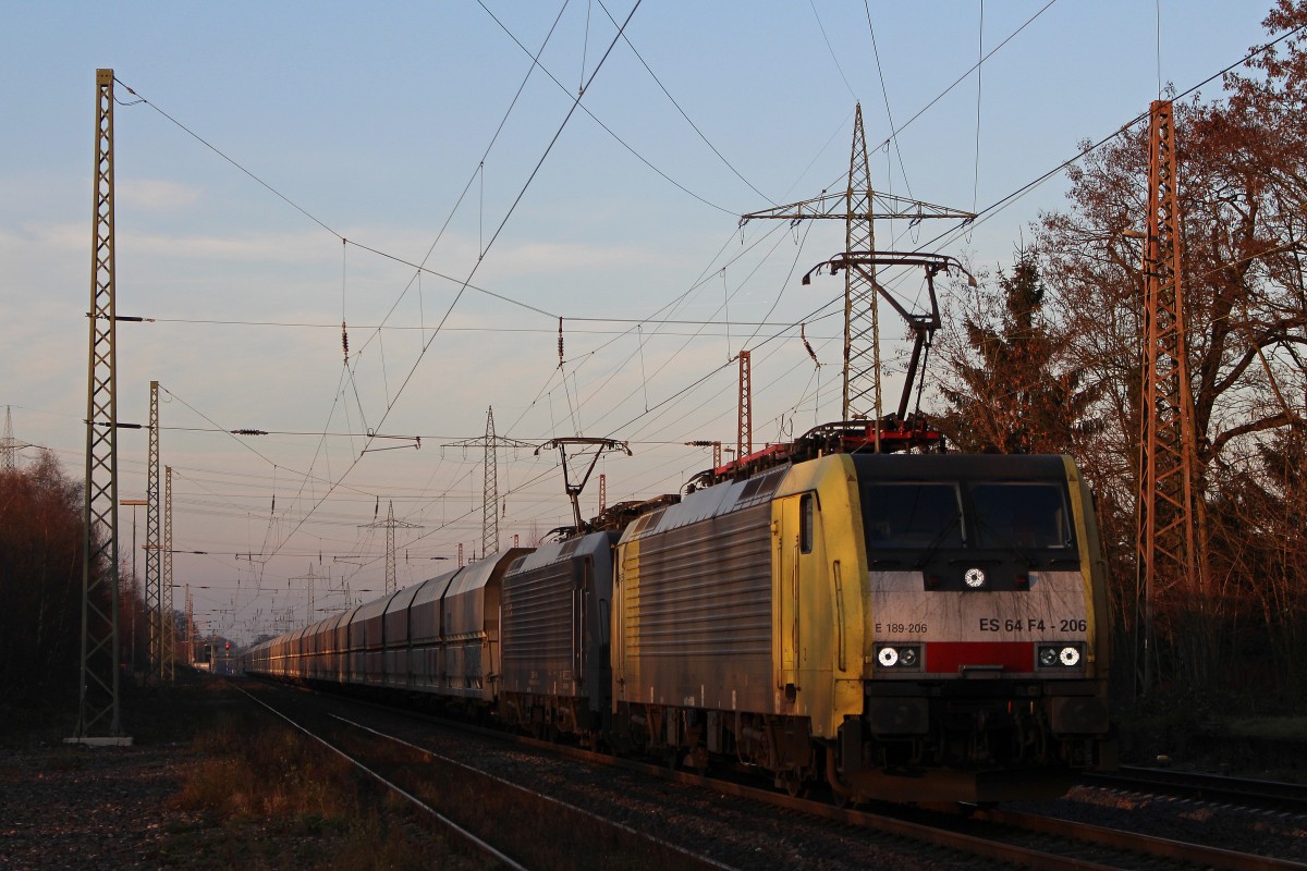 MRCE Dispolok/NIAG ES 64 F4-206+MRCE Dispolok/NIAG ES 64 F4-994 am 11.12.13 mit einem Kohlezug in Ratingen-Lintorf.
