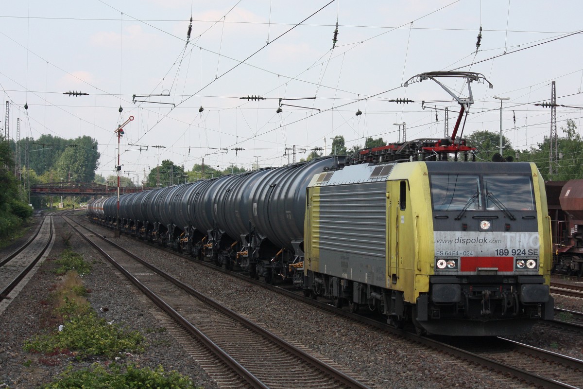 MRCE Dispolok/TXL ES 64 F4-024 am 27.5.13 mit einem Kesselzug aus Moers Gbf in Dsseldorf-Rath.