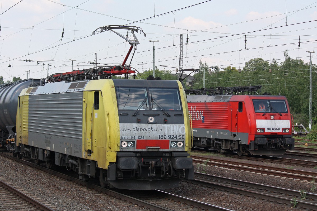 MRCE Dispolok/TXL ES 64 F4-024 und 189 088 am 27.5.13 in Dsseldorf-Rath.
Gru zurck.