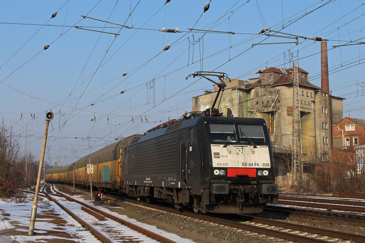 MRCE Dispolok/TXL ES 64 F4-038 am 30.1.14 mit einem Autozug in Verden (Aller).