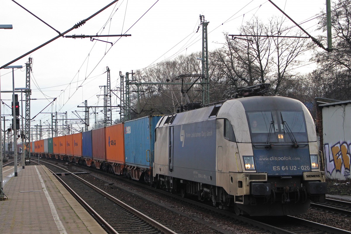 MRCE Dispolok/WLC ES 64 U2-020 am 17.1.14 mit einem Containerzug nach Hamburg-Waltershof in Hamburg-Harburg.