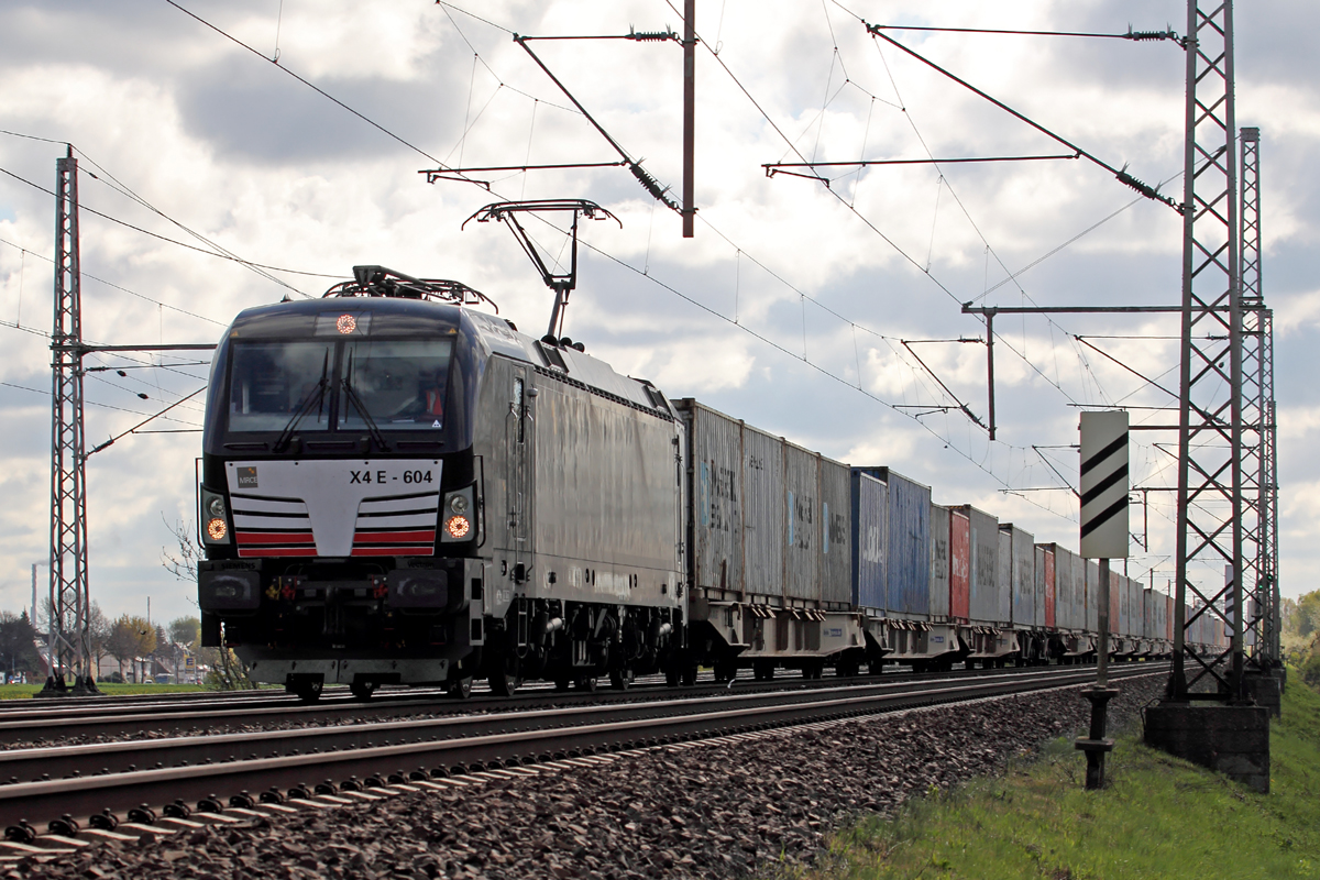 MRCE X4E-604 durchfährt Dedensen-Gümmer 19.4.2017