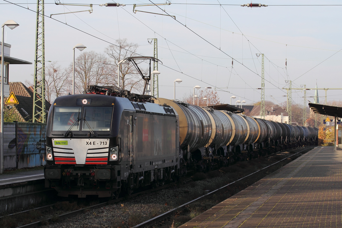 MRCE X4E-713 unterwegs für BLS in Viersen 25.11.2020