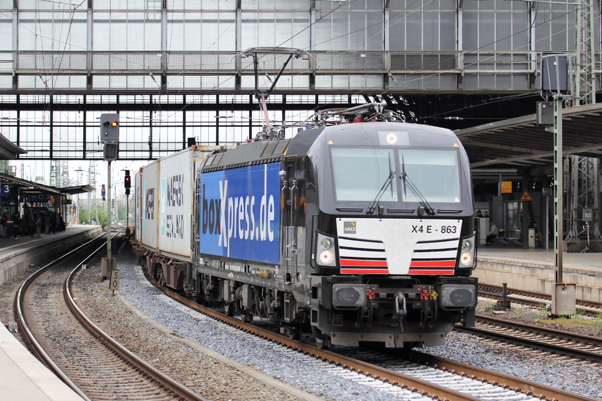 MRCE X4E-863 unterwegs für boxXpress durchfährt Bremen 24.5.2016