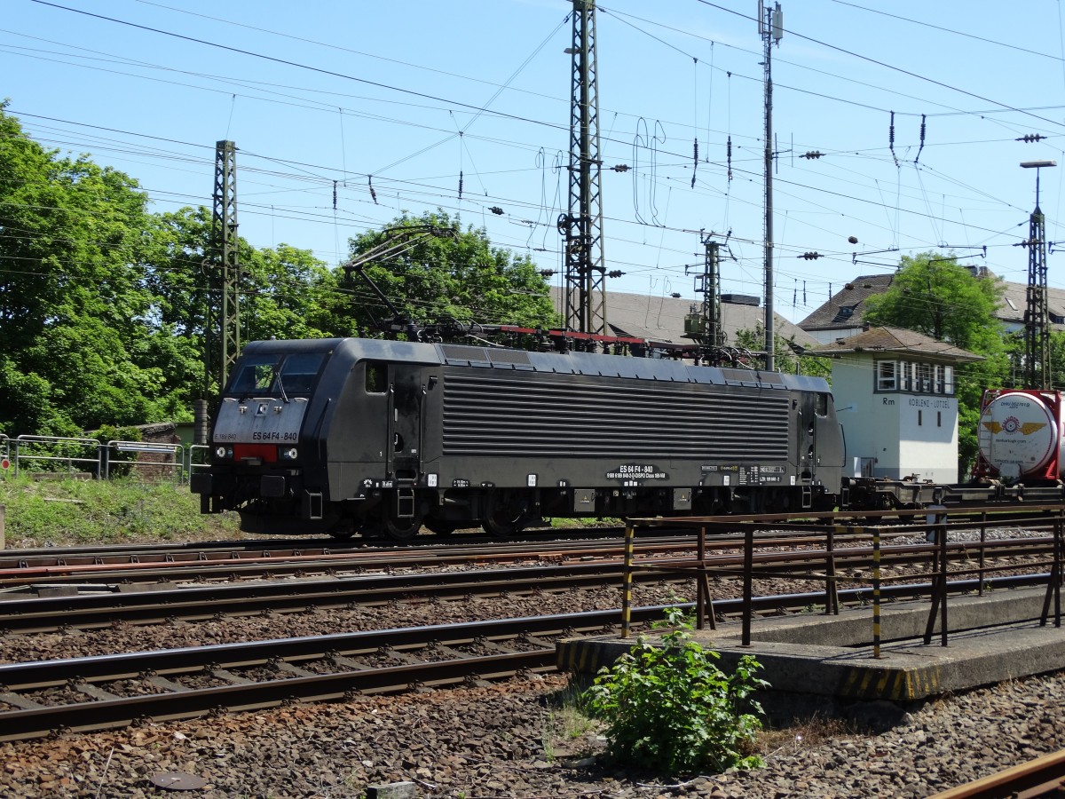 MRCE/Dispolok ES 64 F4-840 (189 840) am 14.06.15 in Koblenz Lützel 