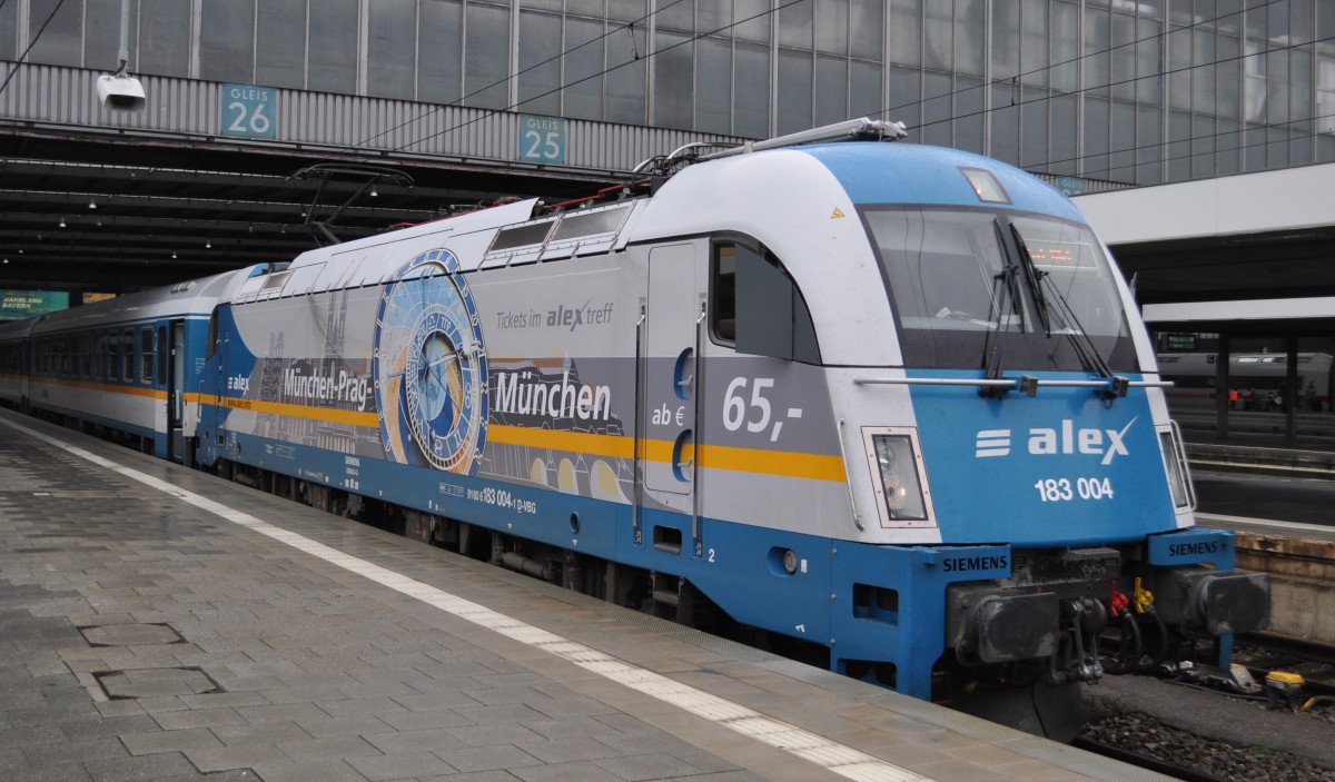 Mnchen Hbf. am 18.09.2013 Gleis 26 steht bereit  Alex  Richtung Schwandorf weiter nach Prag