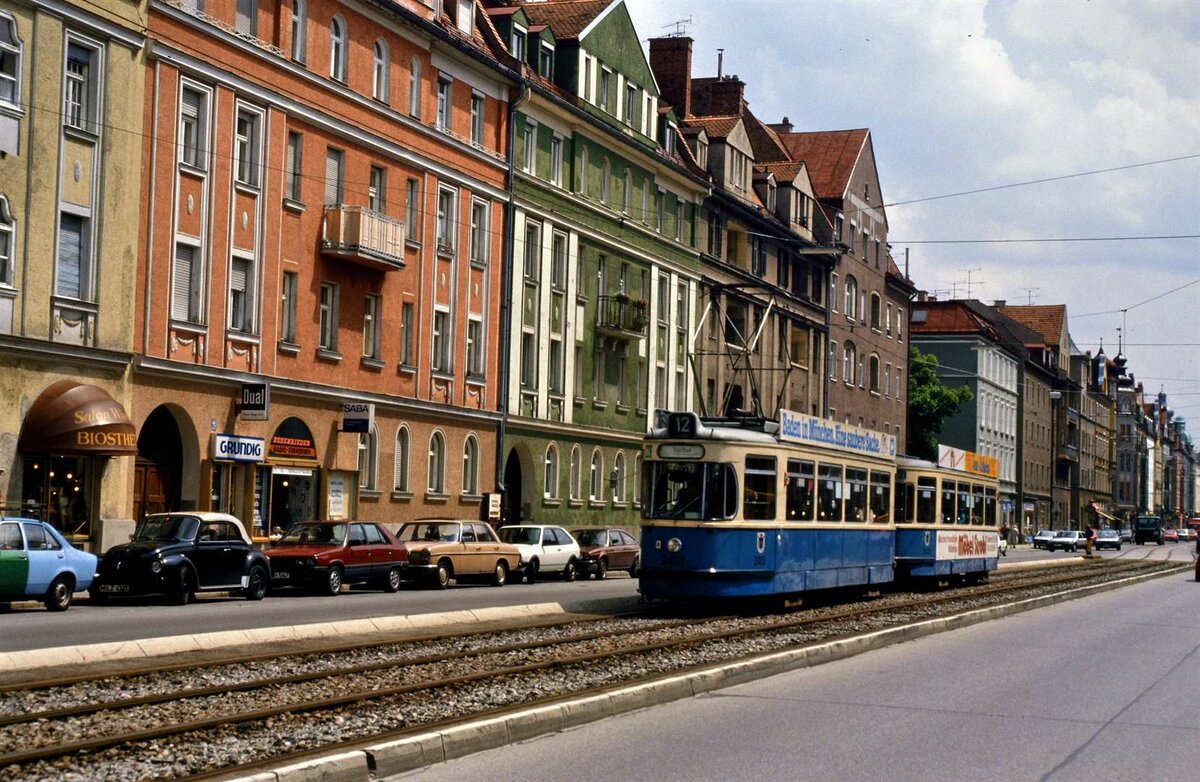 Münchener Straßenbahn mit Wagen der Baureihe M (Rathgeber) auf der Linie 12, Ort und Datum leider unbekannt 