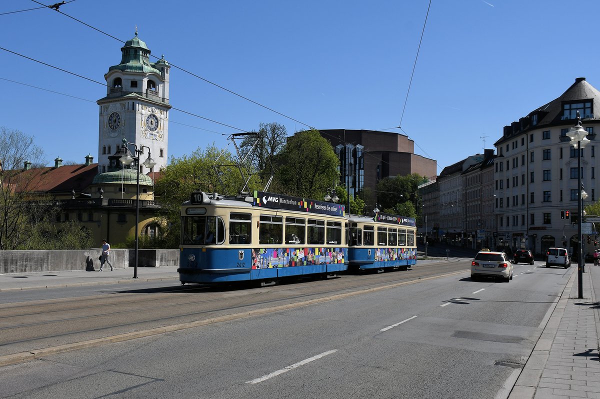 Münchentram 2412 am 20.04.19 auf der Zweibrückenstraße in München