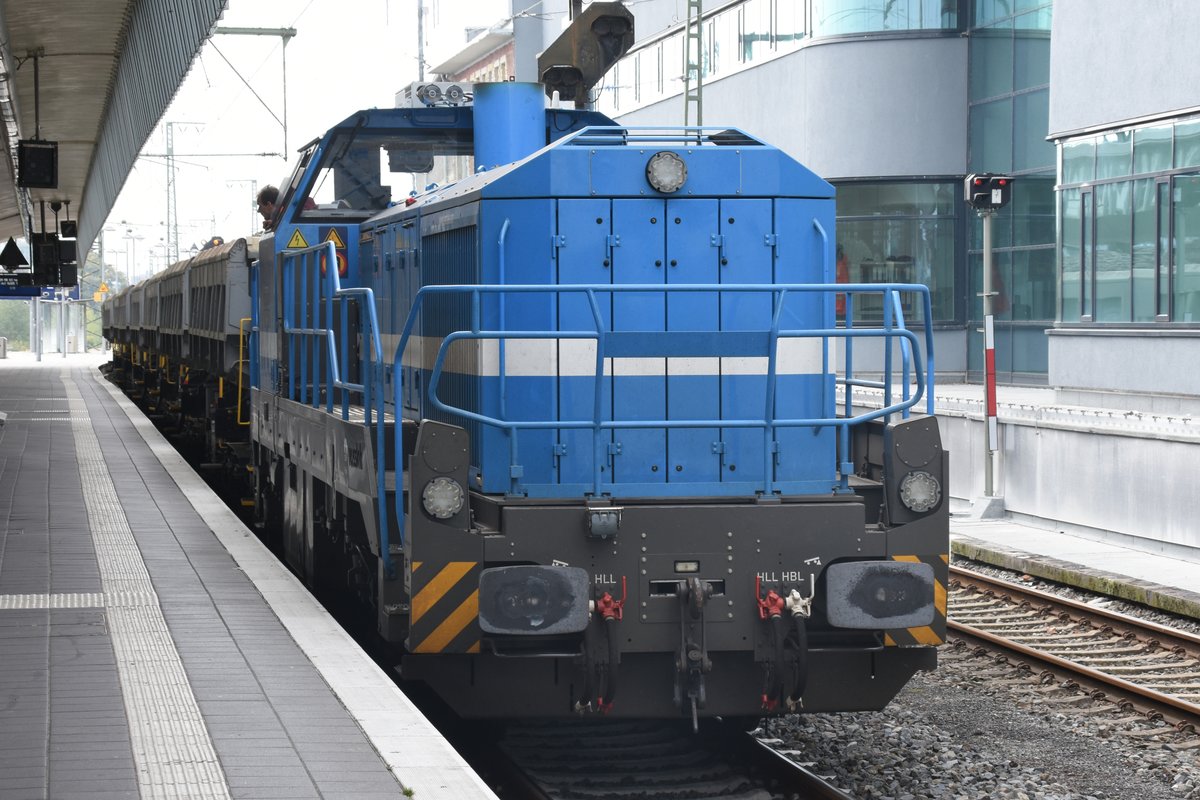 MÜNSTER, 23.09.2017, unbekannte Diesellok eines unbekannten Unternehmens an Gleis 2 in Münster Hbf