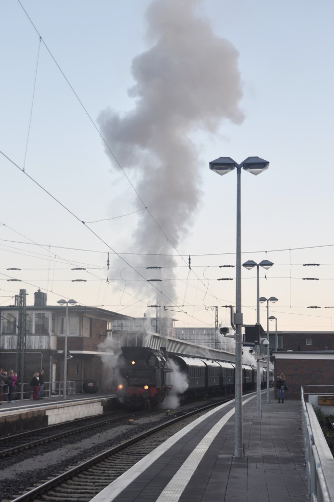 MÜNSTER, 27.09.2014, Dampflok 78 468 auf Sonderfahrt im Münsteraner Hauptbahnhof