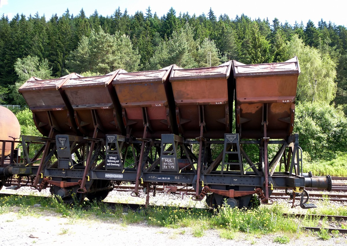 Muldenkippwagen, gesehen am Bahnhof Seebrugg (Drei-Seen-Bahn), Juni 2014