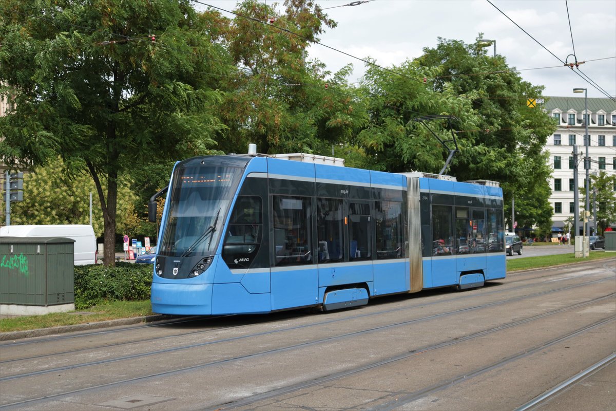 MVG Siemens Avenio Wagen 2704 am 14.08.20 in München