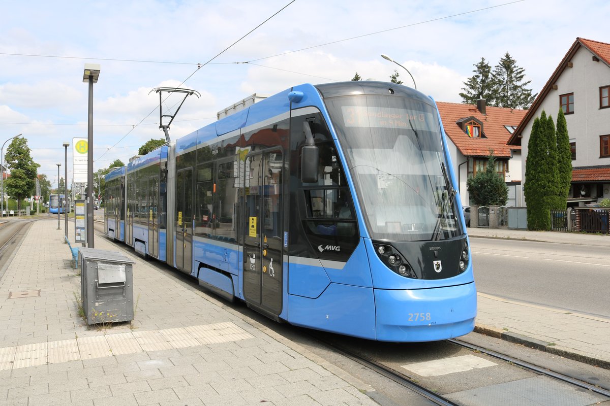MVG Siemens Avenio Wagen 2758 am 14.08.20 in München