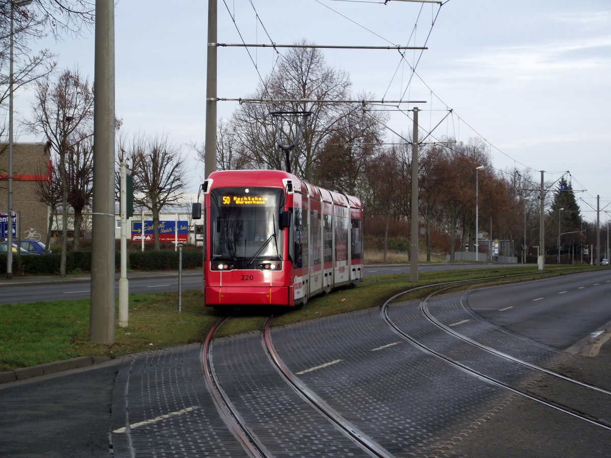 MVG Stadler Variobahn 220 mit Möbel Martin Werbung am 09.01.14 in Mainz auf der 50