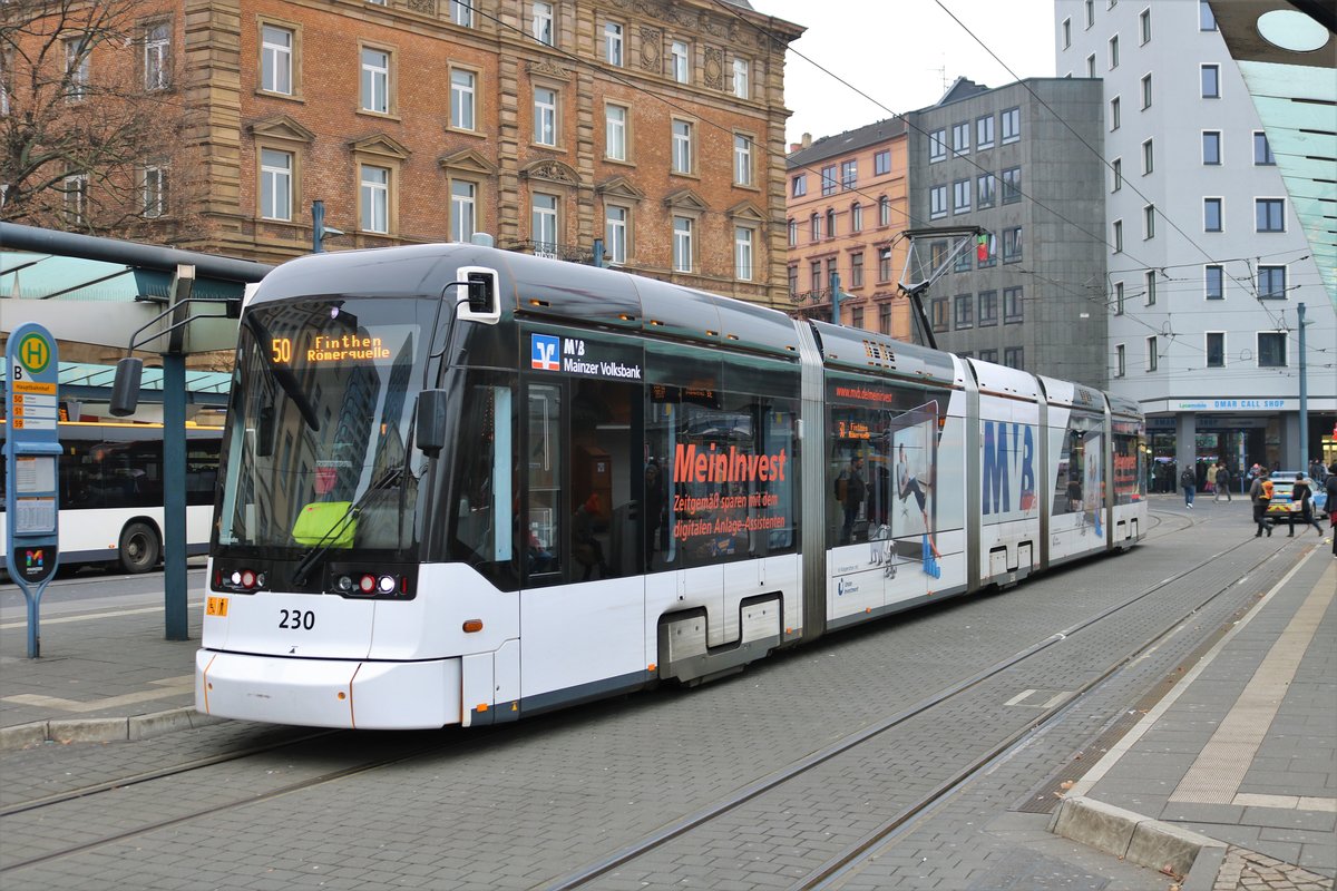 MVG Stadler Variobahn Wagen 230 am 28.12.18 in Mainz Hbf 