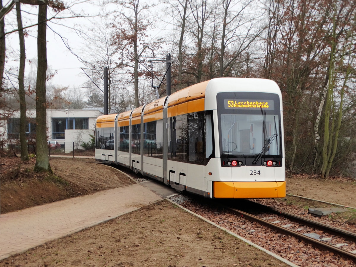 MVG Stadler Variobahn Wagen 234 am 17.12.16 in Mainz Lerchenberg