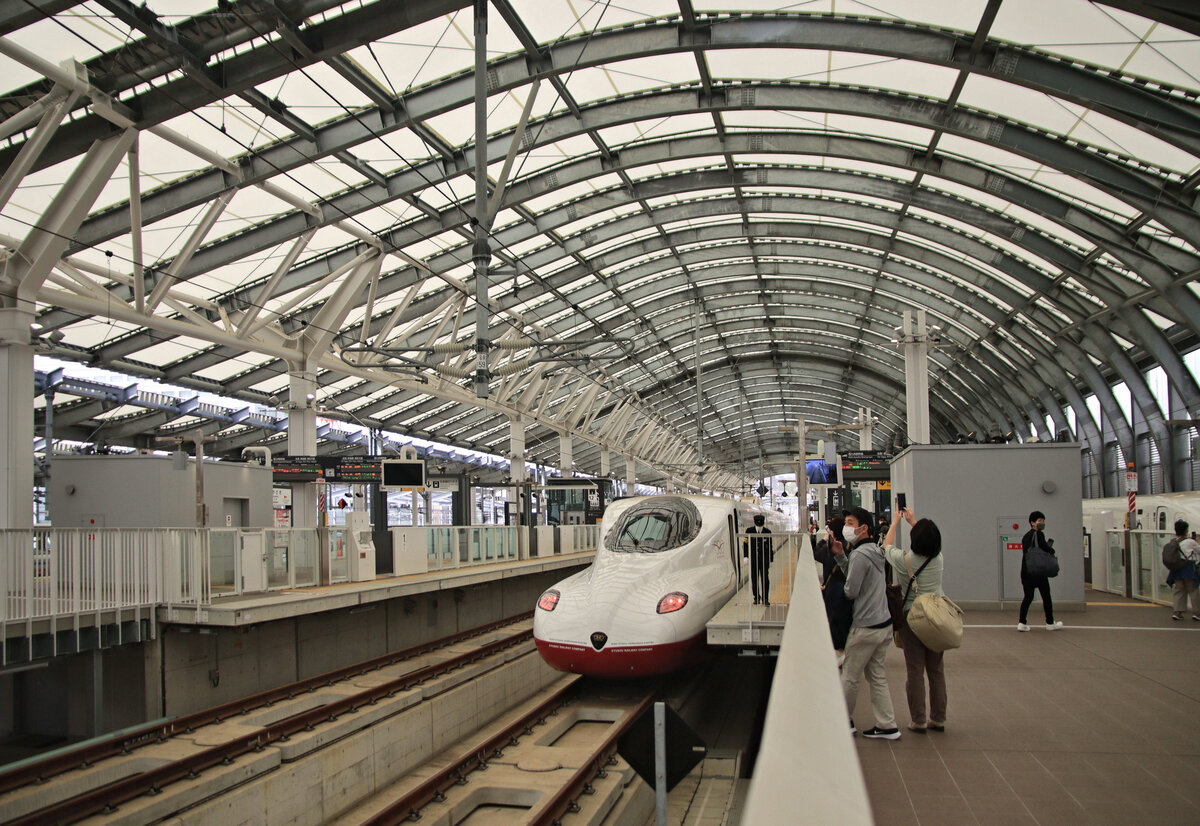 JR Kyûshû Nishi Kyûshû (=West Kyûshû) Shinkansen (Takeo Onsen