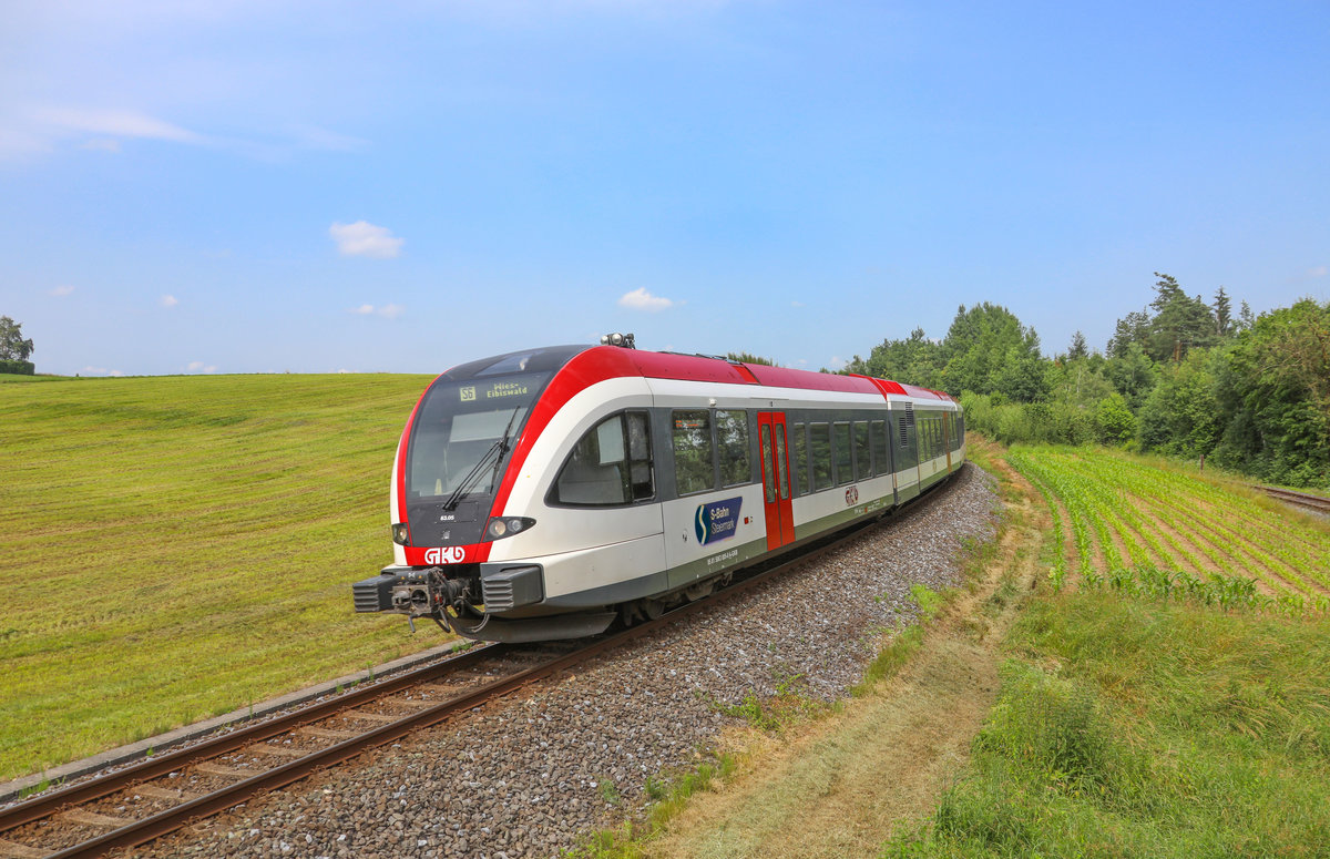 Nach Dienst habe ich meine  Aufstiegsmöglichkeit  genutzt .... 

Meine Aluleiter mit 8 Sprossen hat mich echt weitergebracht. 
Gasselsdorf  vulgo Ermerbogen am 8.06.2018