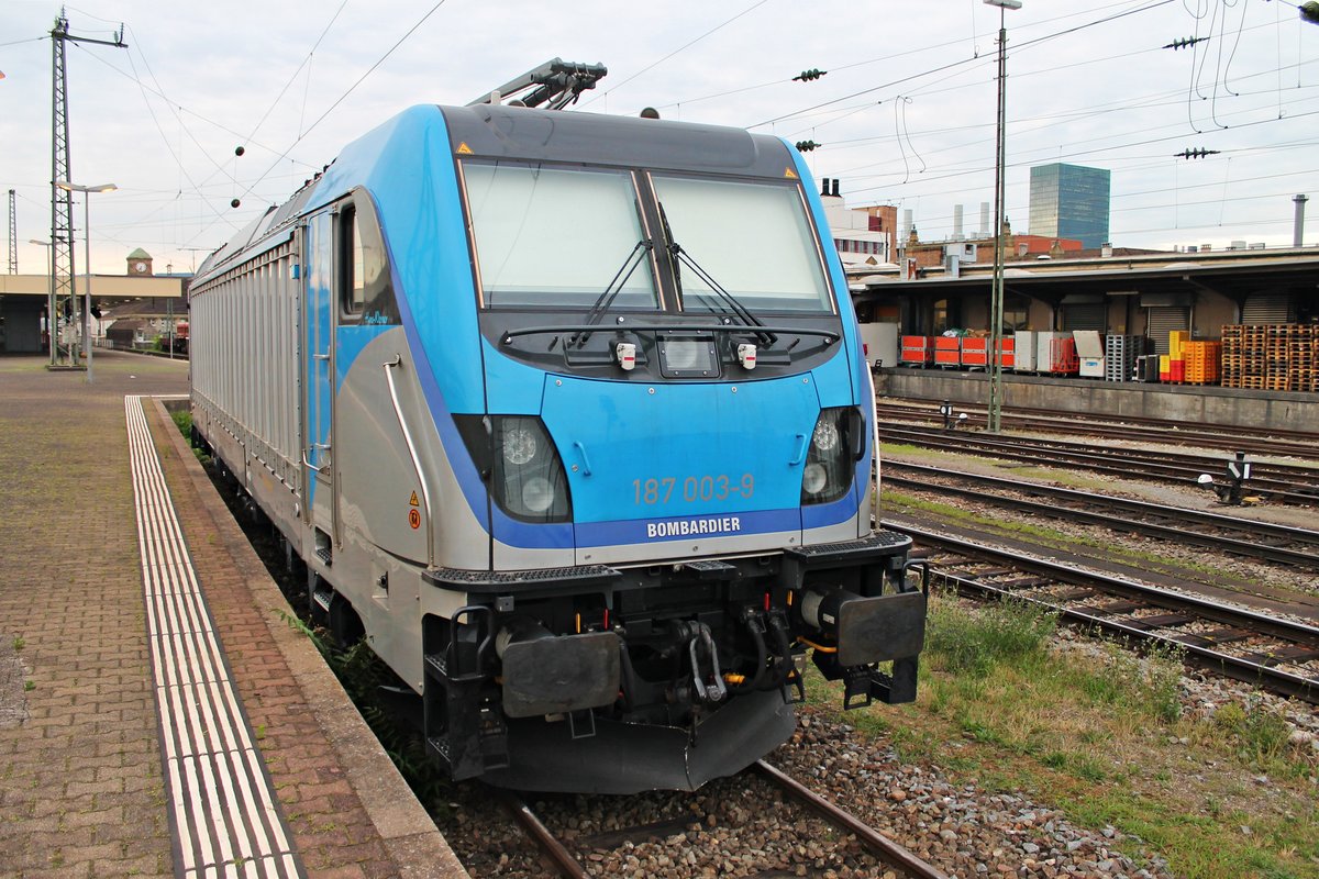 Nachdem 187 003-9  Hans-Werner  Messfahrten in der Schweiz unternommen hat, stand sie am Morgen des 29.06.2015 abgsetllt auf Gleis 95 in Basel Bad Bf und wartet darauf das sie nach Kassel überführt wird.